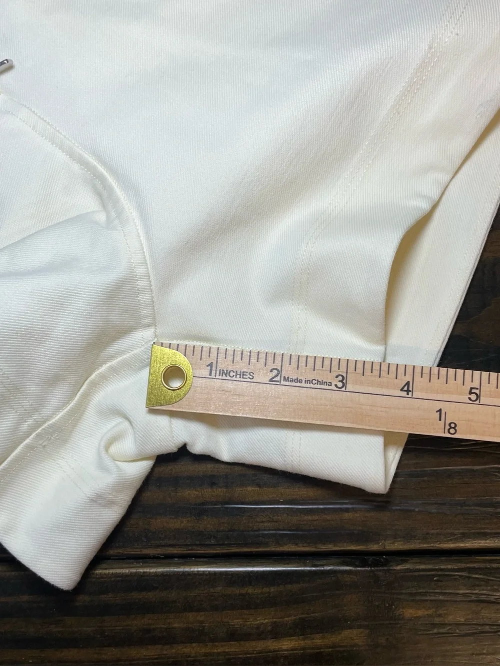 Lululemon Size 0 Utilitech Relaxed Fit HR Short 3.5” color Sundance